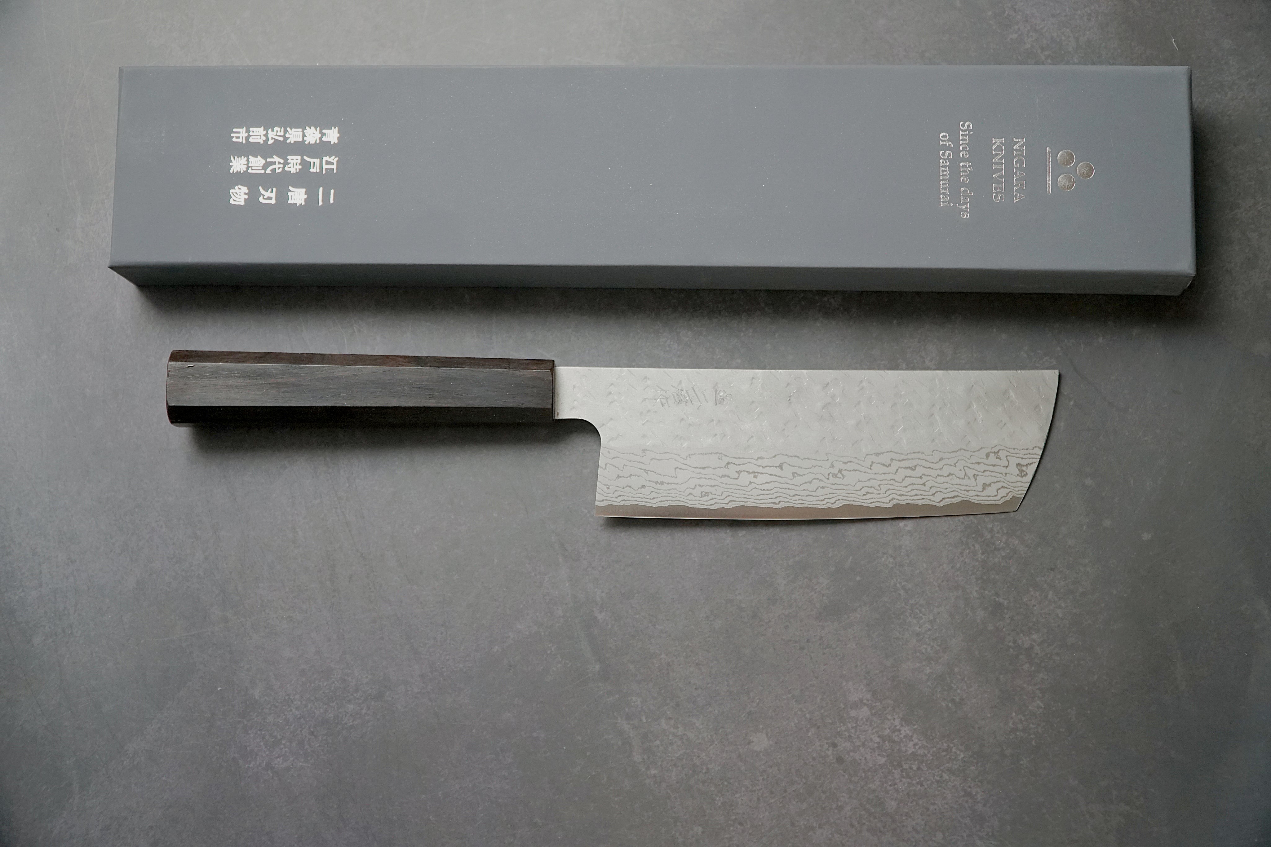 Nigara Hamono - VG10 Damascus Migaki Tsuchime - NAKIRI 165mm