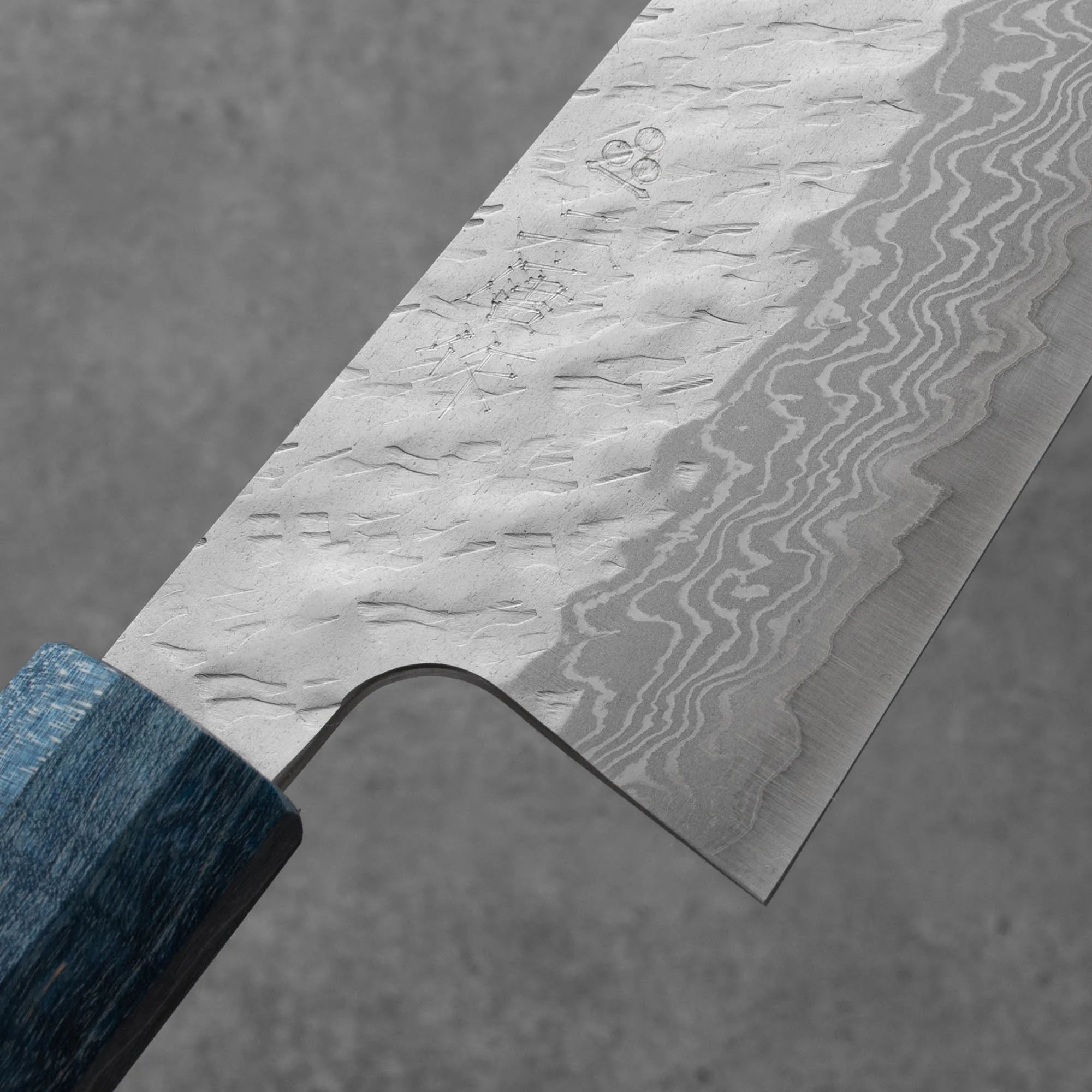 Nigara Gyuto VG-10 Migaki Tsuchime Stabilizált Kék 240mm