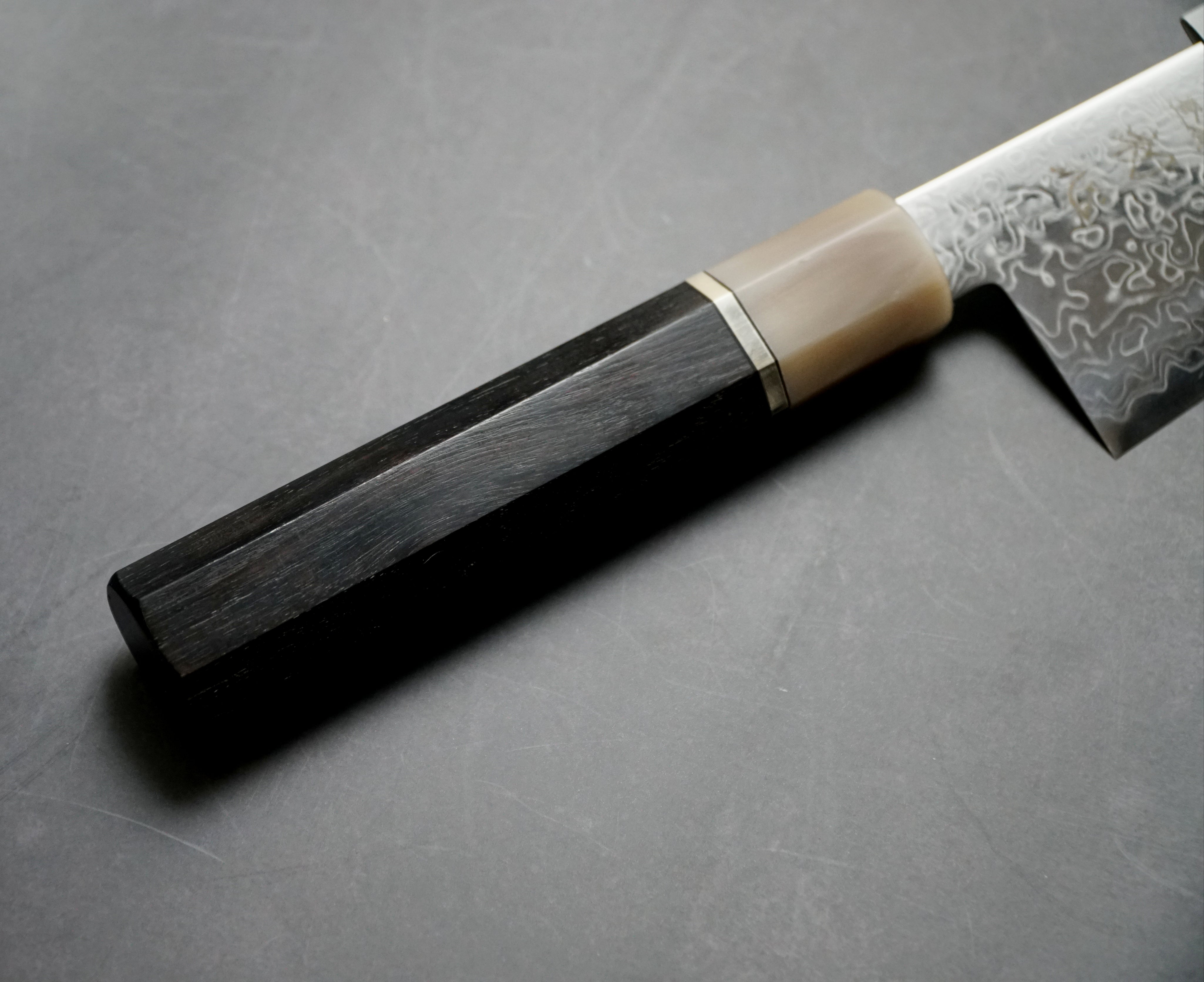 HATSUKOKORO - Ryuhyo Damaszk Migaki - SG2 - Kiritsuke Gyuto 240mm