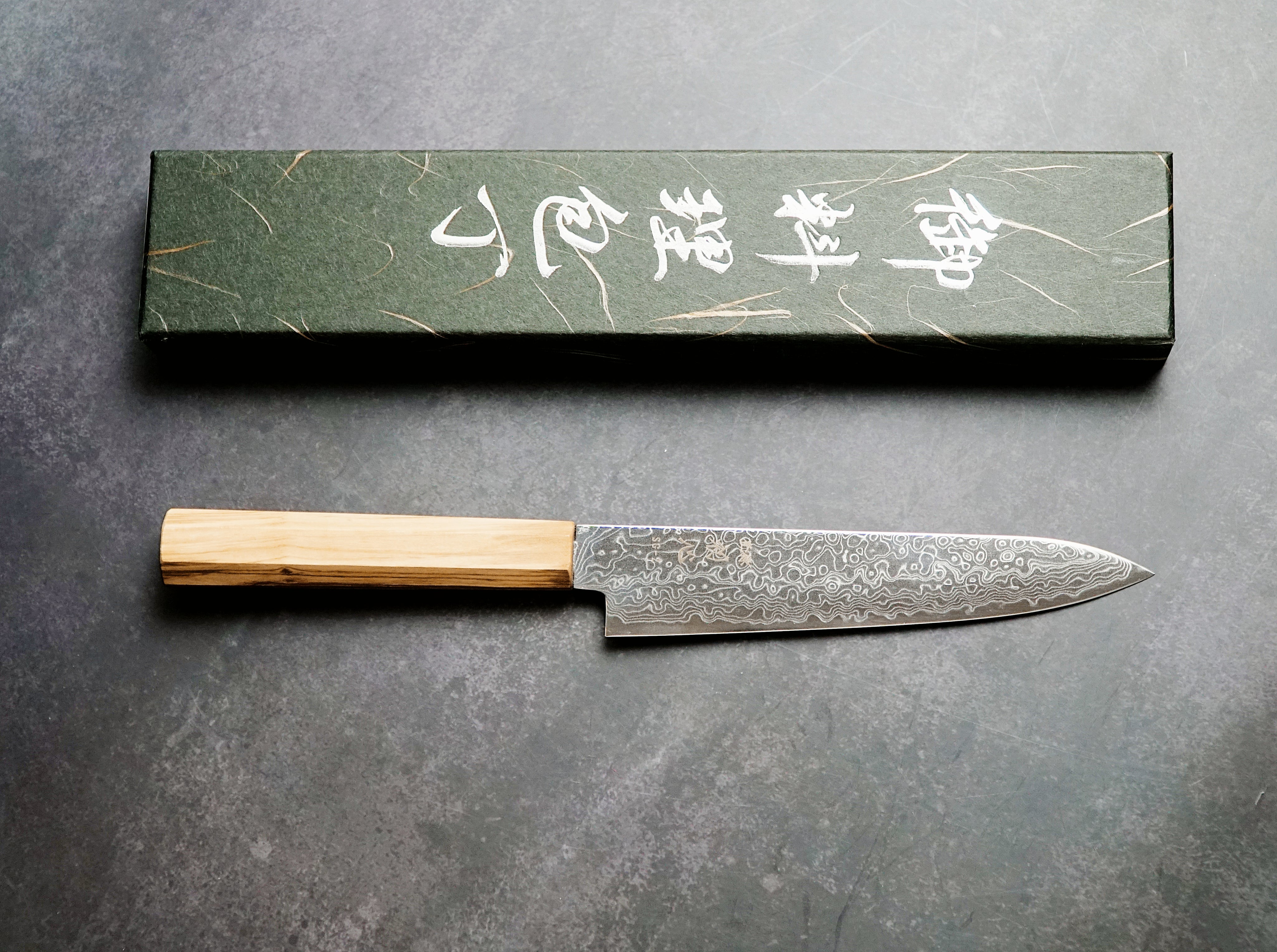 Hatsukokoro Ryuhyo -SG2  Damascus -PETTY 150mm