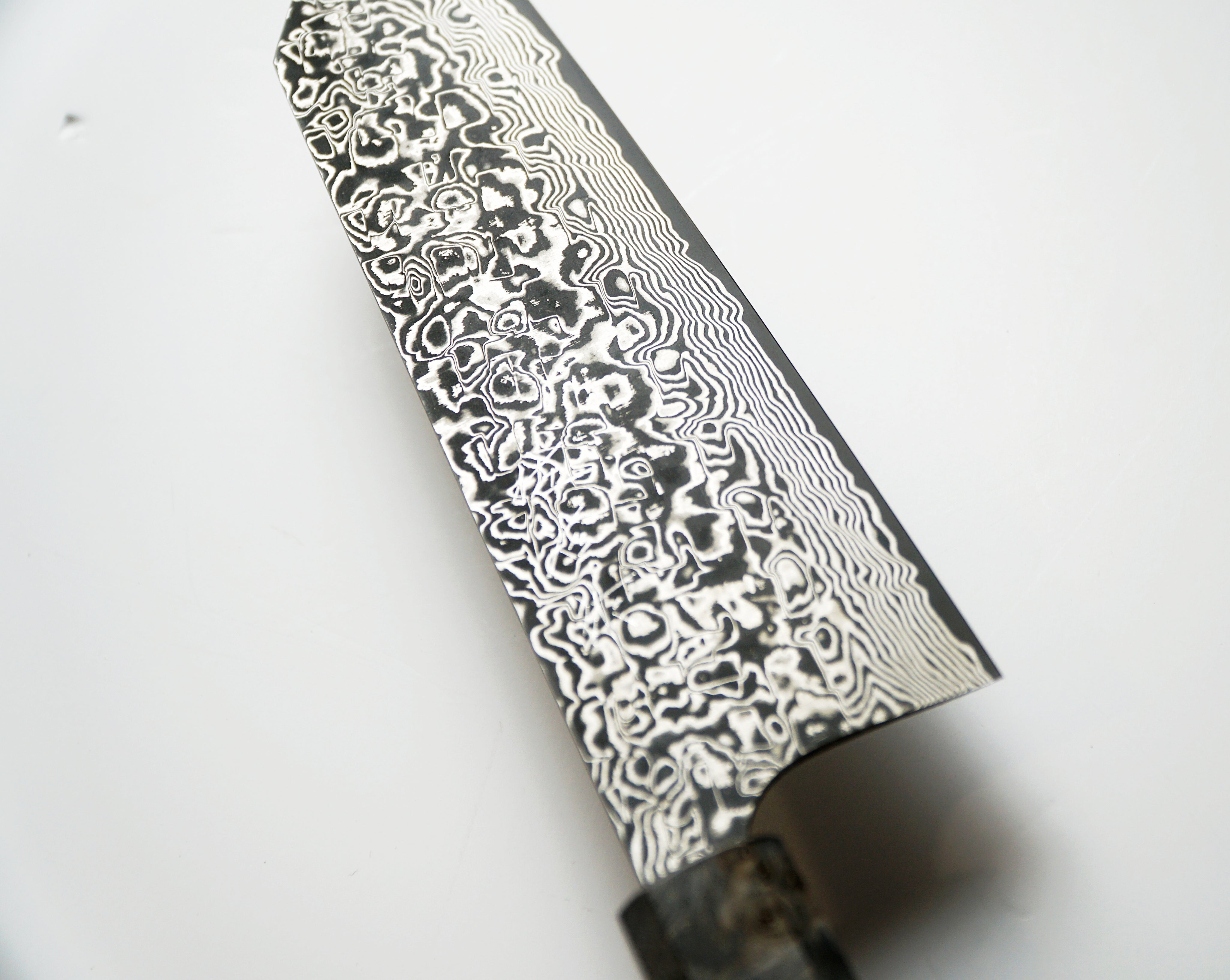 Takeshi Saji - R2 Damascus Black Finished - BUNKA
