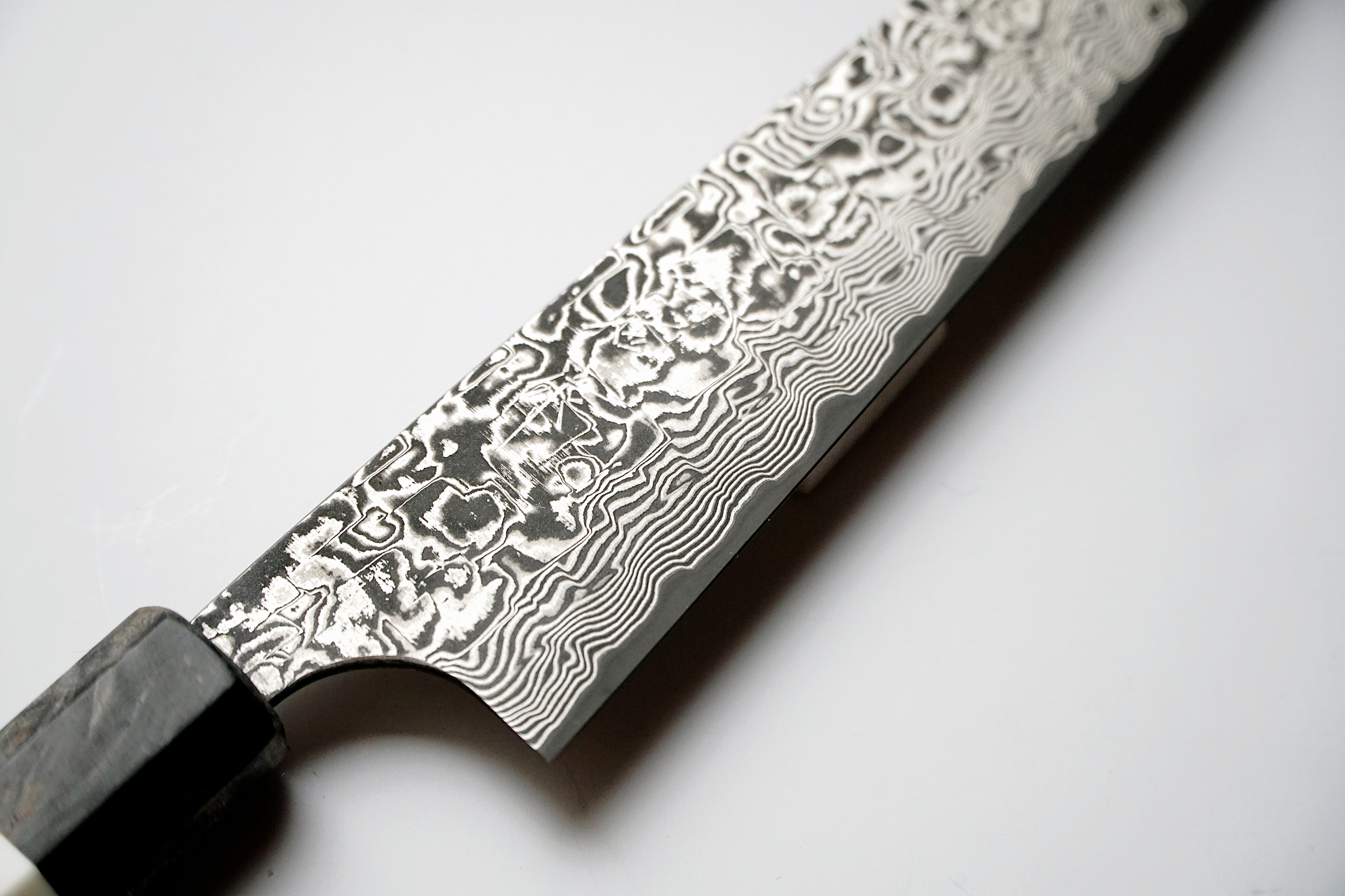 Takeshi Saji - R2 Damascus Black Finished - PETTY 150mm