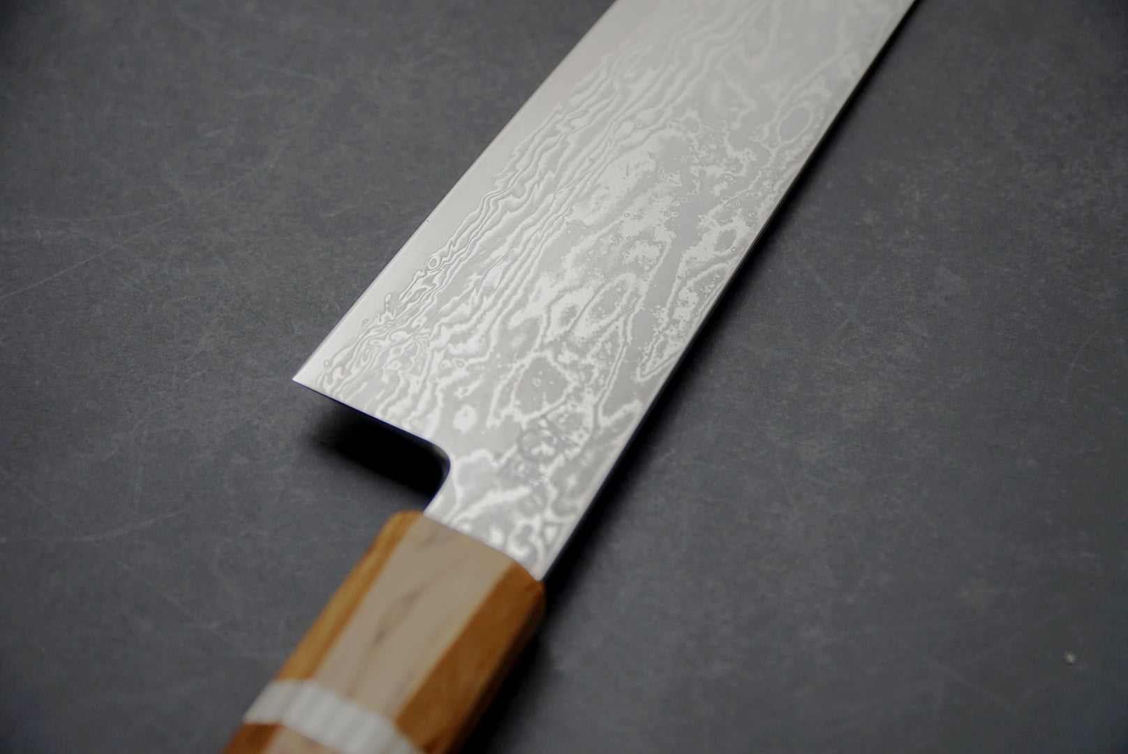 Ryusen - Fukakuryu Wa széria - ATS314 63 réteg damaszk - KIRITSUKE SANTOKU 170mm
