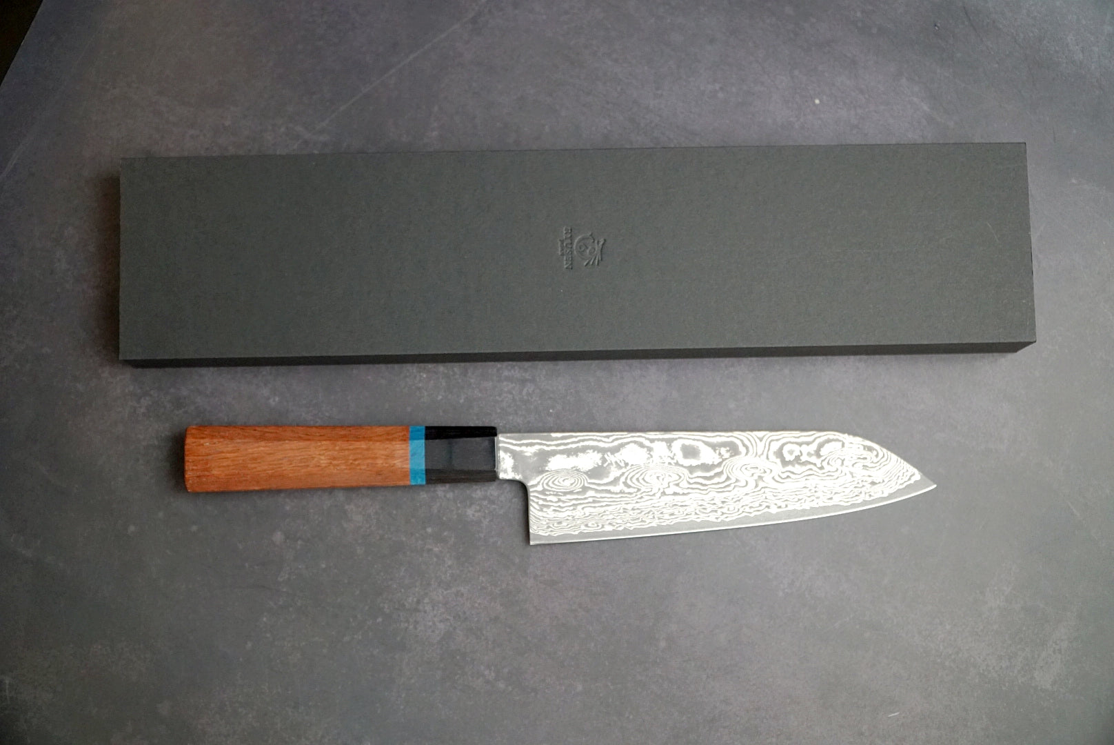 Ryusen - Bontenunryu KAI széria - VG10 63 réteg - SANTOKU 175mm
