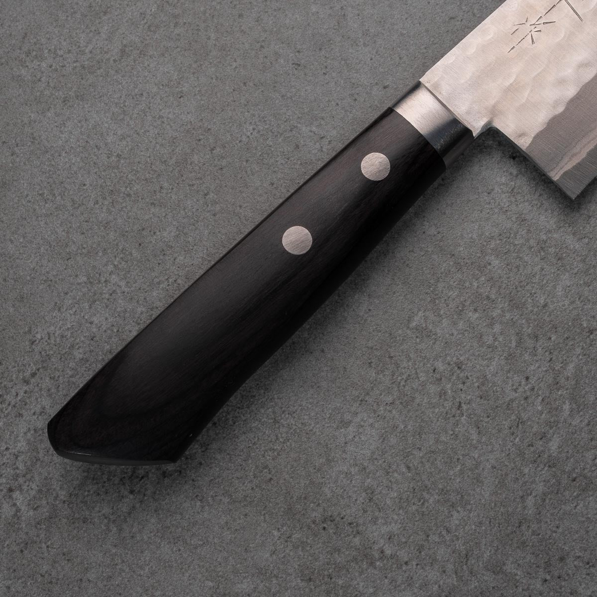 SANTOKU - Damaszk - Kalapált - VG-10 - 165mm