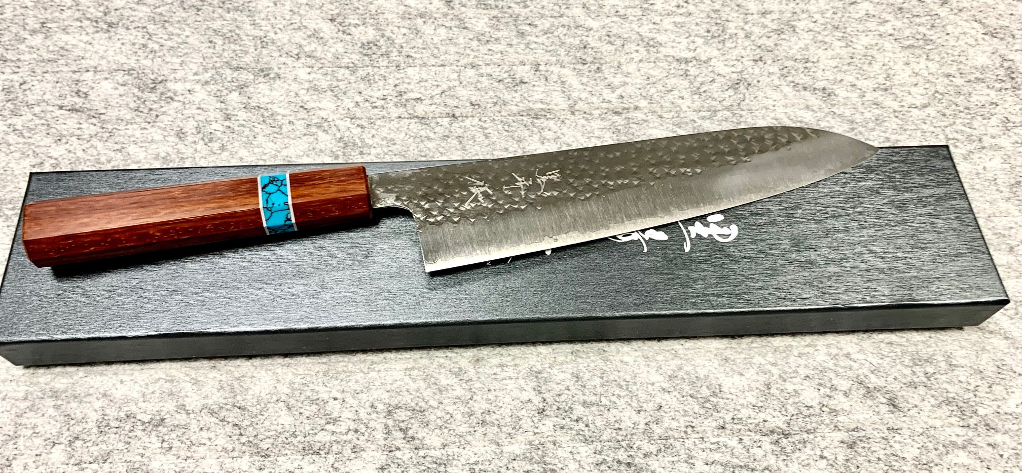 GYUTO - Senko Sorozat - Padukfa Türkiz Betéttel - R2/SG2 - 210mm