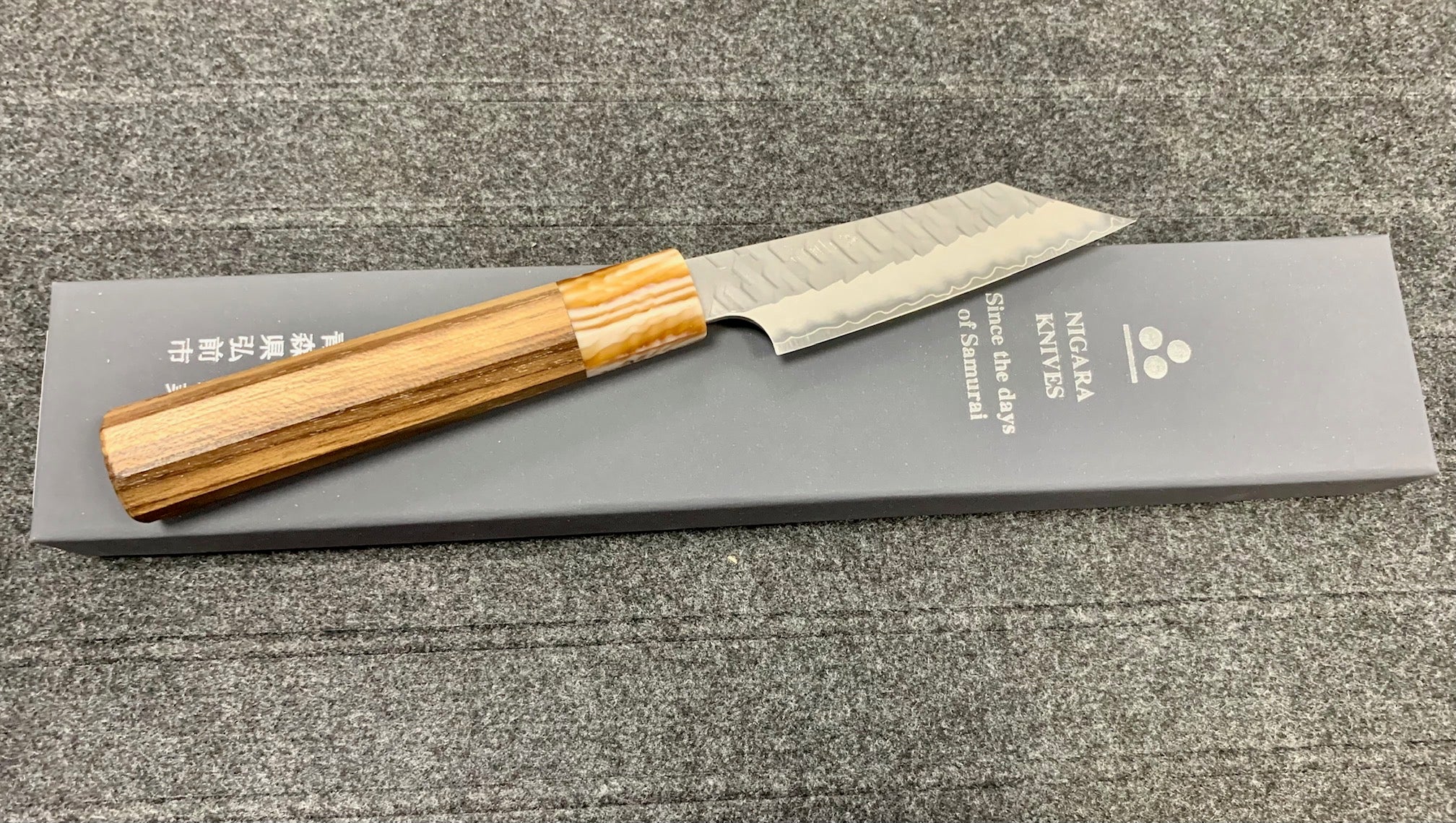 KIRITSUKE PETTY - Kurouchi Tsuchime - SG2 -  95/120 mm