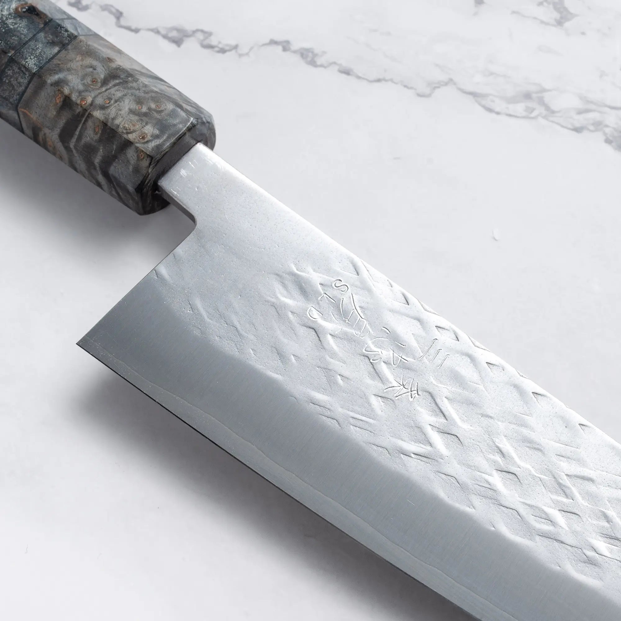 Tadafusa - SLD - Kalapált - SANTOKU / Szakácskés - 165 mm