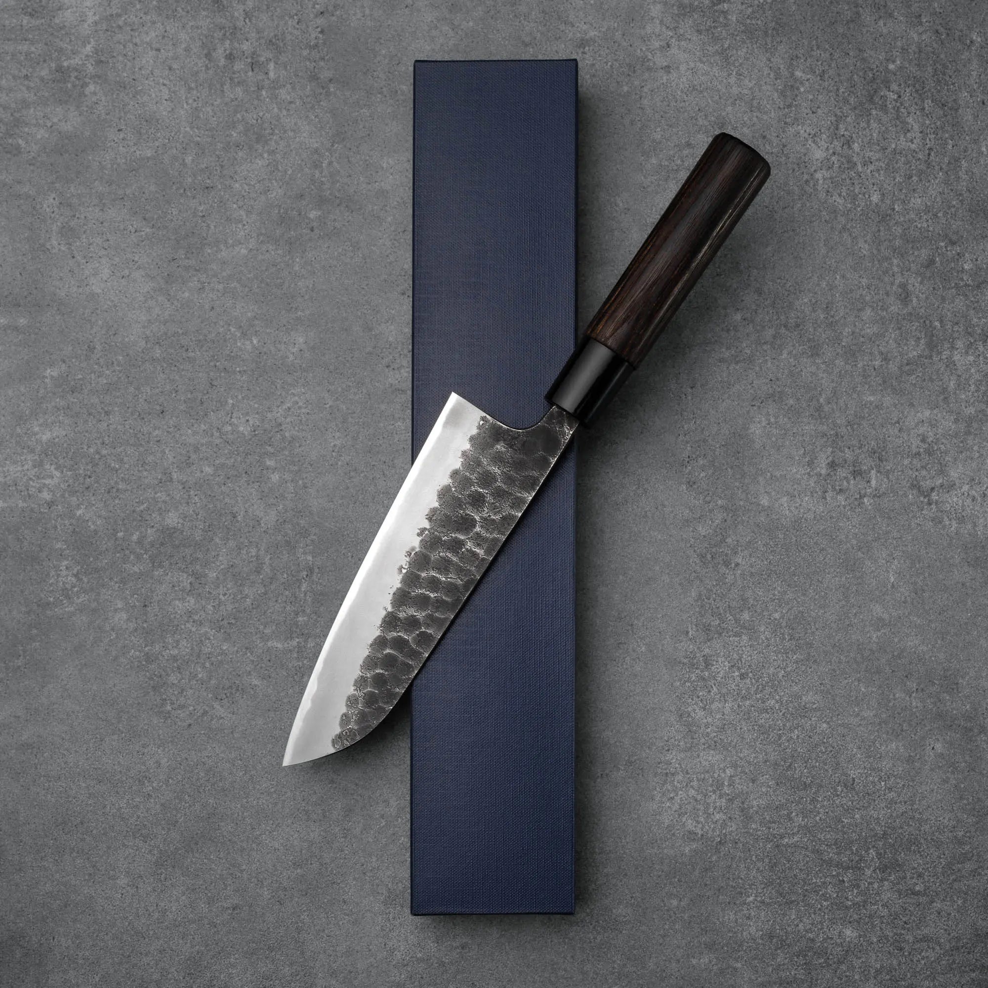 SANTOKU - V2 - Nashiji Tsuchime sorozat - 65HRC - Gesztenye- 165 mm