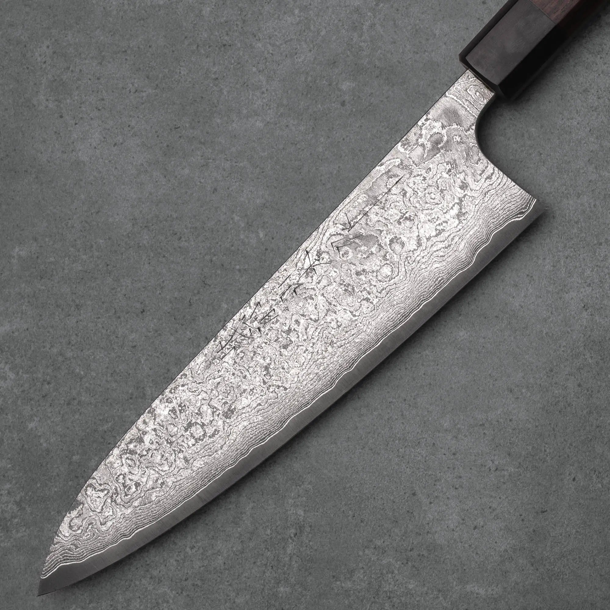 GYUTO - VG-10 - Damaszk - Rózsafa - 215 mm