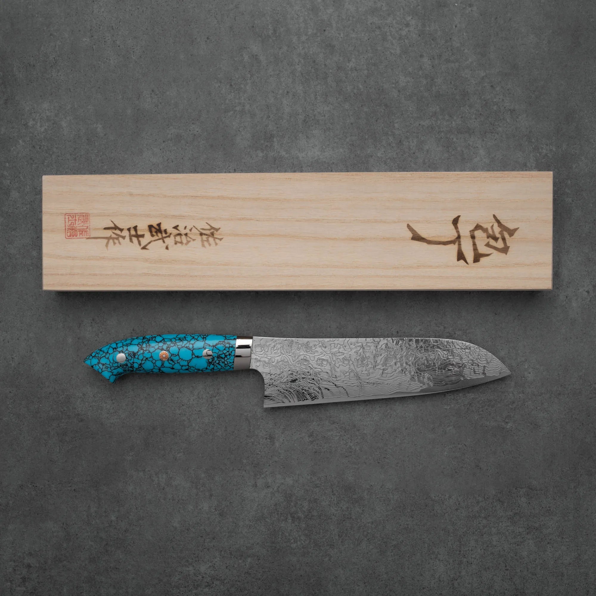 Takeshi Saji R2/SG2 Damascus Diamond finish Santoku Blue Turquoise 180 mm