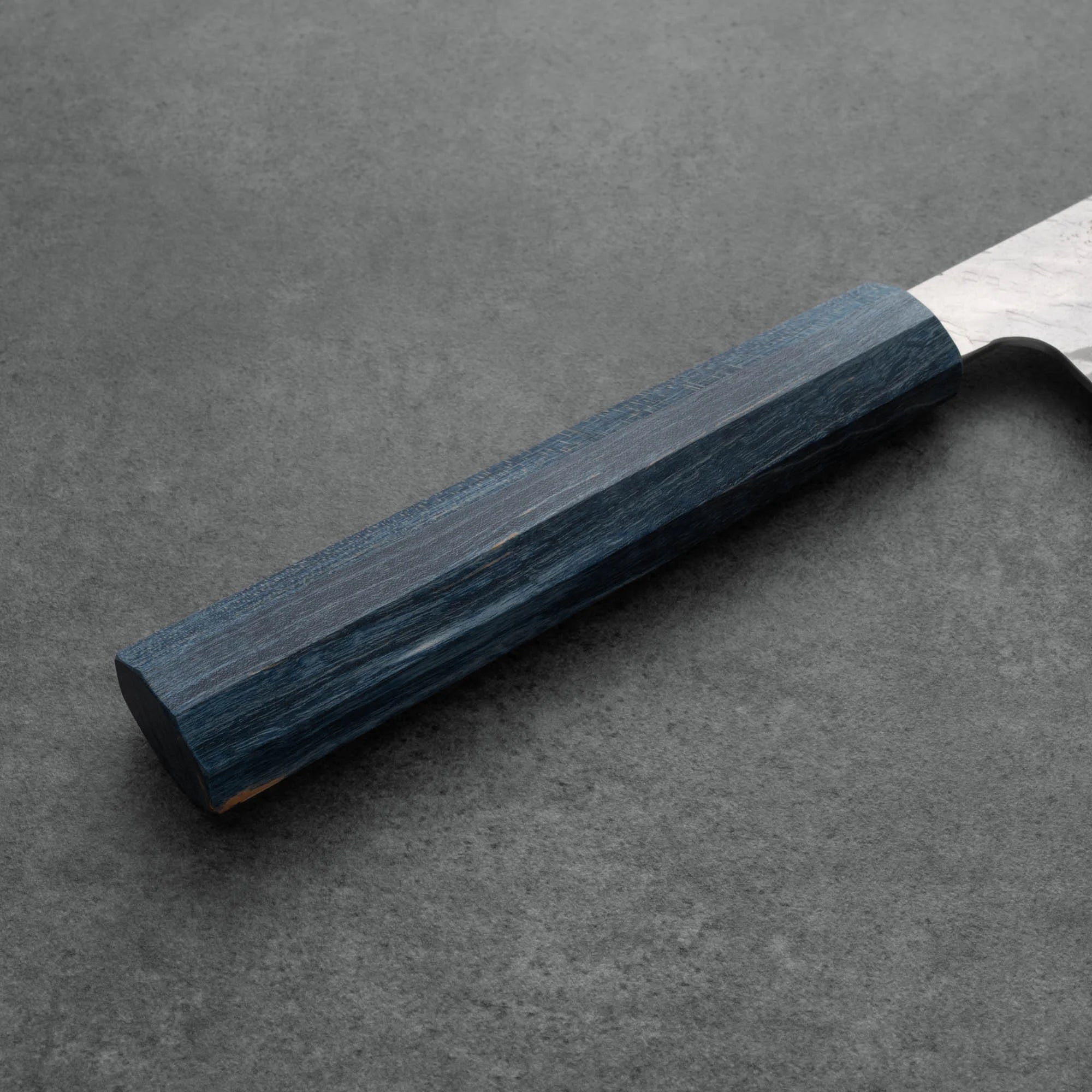 Nigara Gyuto VG-10 Migaki Tsuchime Stabilizált Kék 240mm