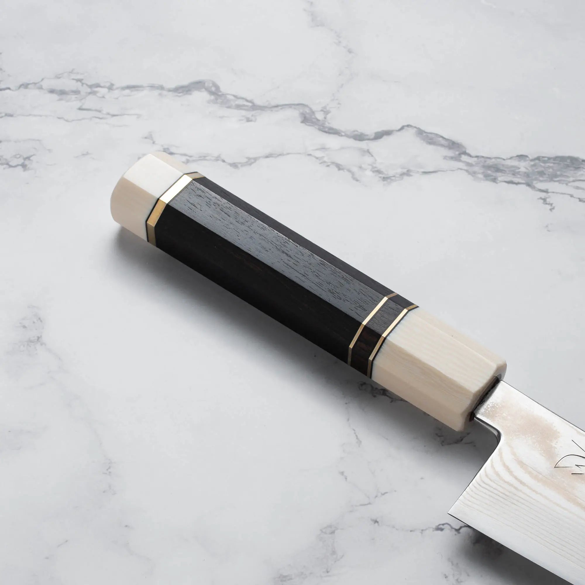 HATSUKOKORO - Ginsou Ginsan- Nickel Damascus - BUNKA - 180 mm