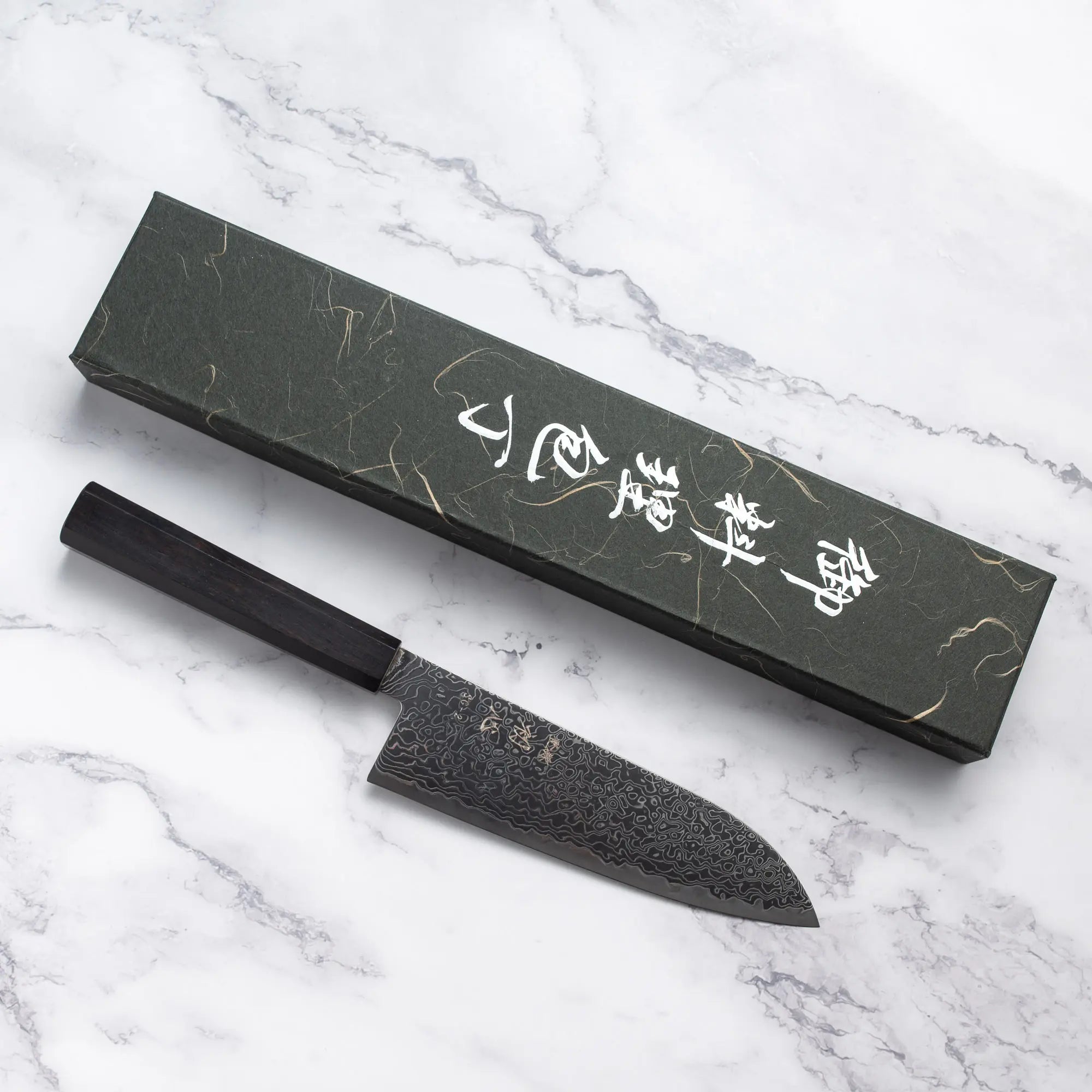 HATSUKOKORO - Ryuhyo Kurozume Damascus - SG2 - SANTOKU - 180mm