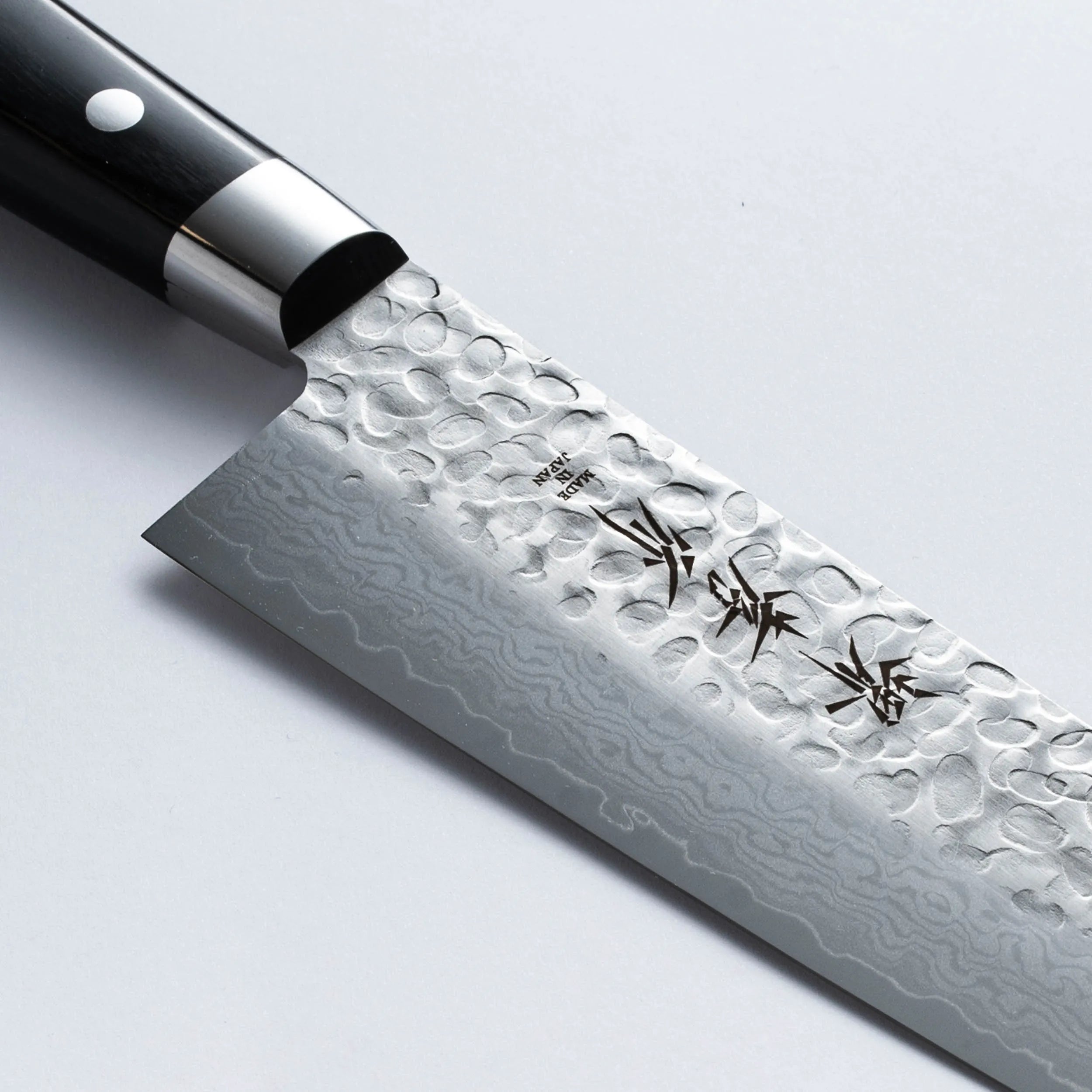 SAKAI_TAKAYUKI_17layerhammereddamascusDamaszk_Damaszkuszi_acel_kes_japan_kes_2.webp
