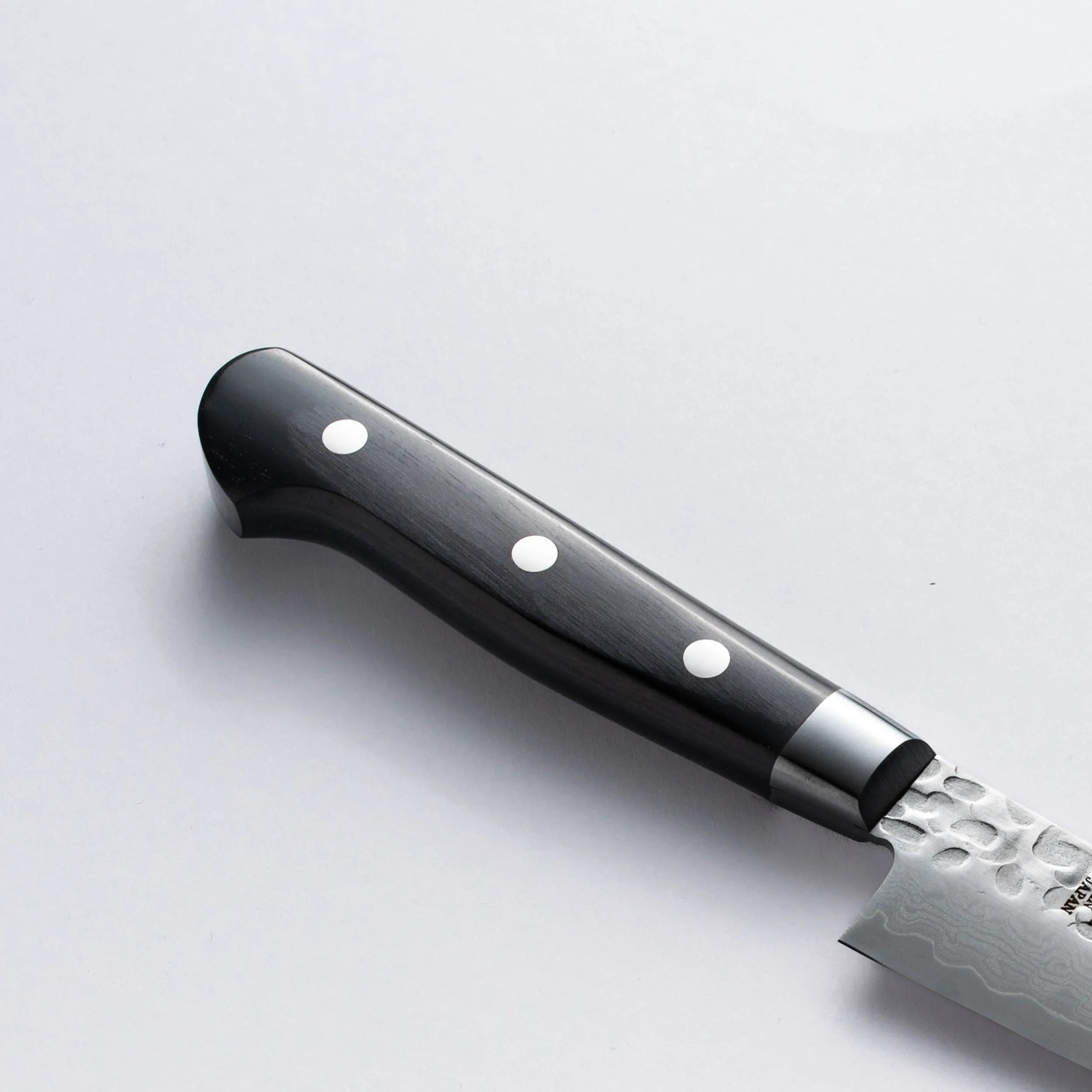 SAKAI TAKAYUKI - 17 Layer Hammered Damascus - PETT - AUS10 - 135/80mm