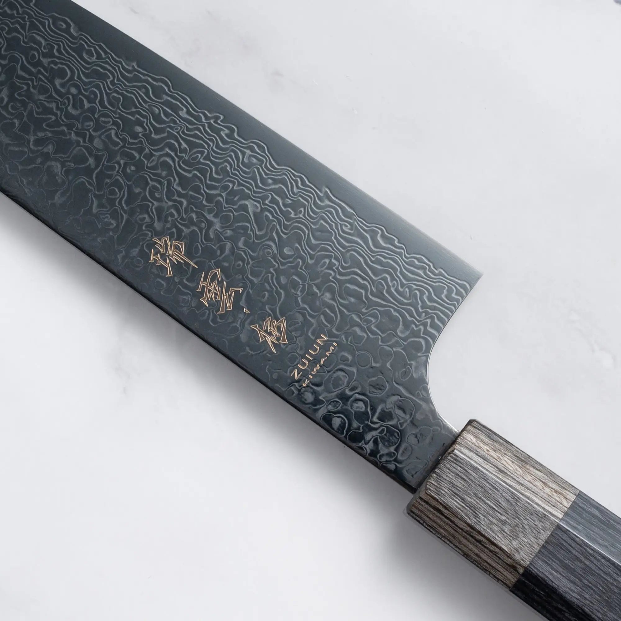 Seki Kanetsugu Zuiun Kiwami SG2 KIRITSUKE SANTOKU - 180 mm + Ajándék fa élvédő