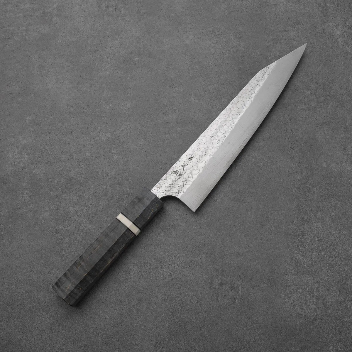 YoshimiKatoR2MINAMOHammeredJapaneseKniveJapanKonyhakesKengata-Gyuto210mm17.webp