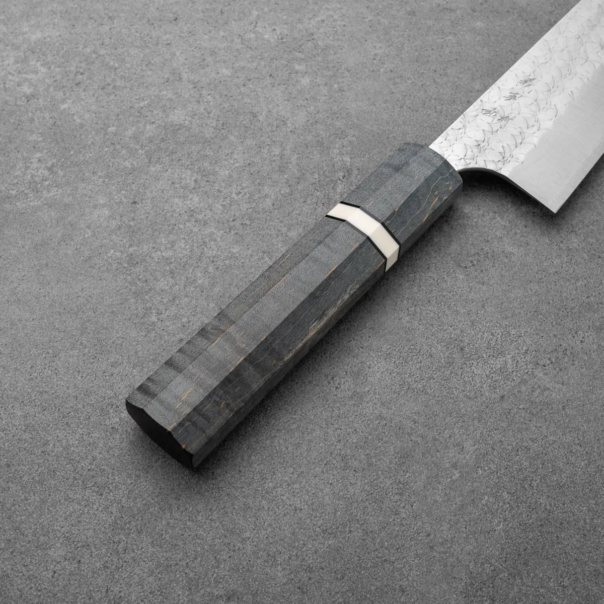 KENGATA-GYUTO - Minamo sorozat - Stabilizált fa markolat - R2/SG2 - 210mm