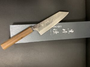 Yu Kurosaki Fujin VG10 kalapált Bunka japán kés 165 mm