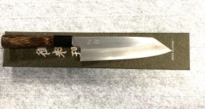 Hatsukokoro Shirasagi Dupla élű 170 mm Bunka