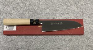 Jikko 165 mm Santoku (univerzális kés ) 3 rétegű R2/SG2 foltálló penge